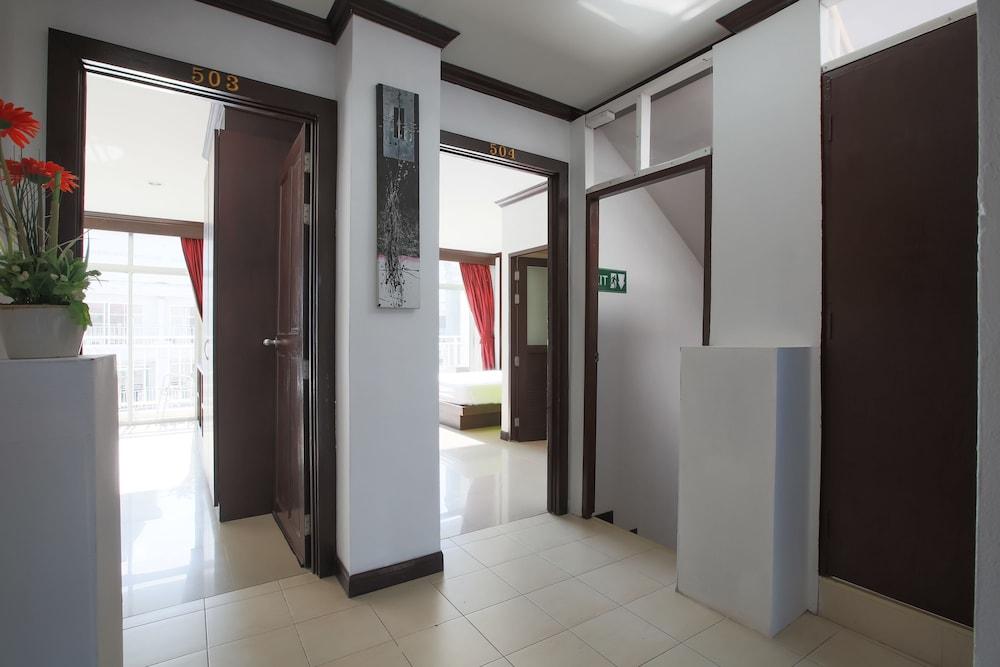 Patong Buri Hotel Luaran gambar
